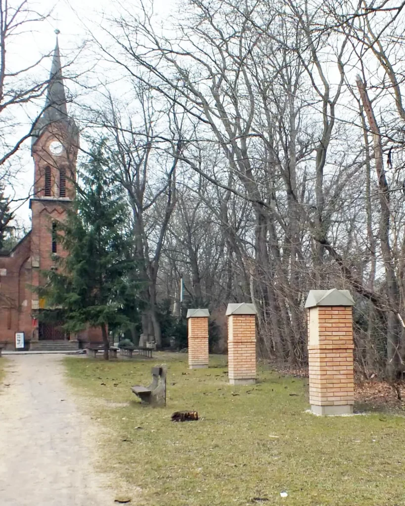 Keresztút Leányfalu