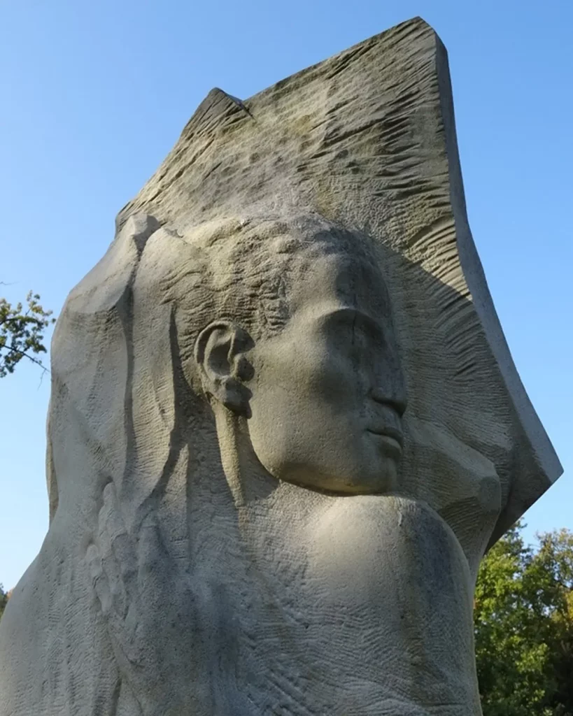 Tar Sándor síremléke